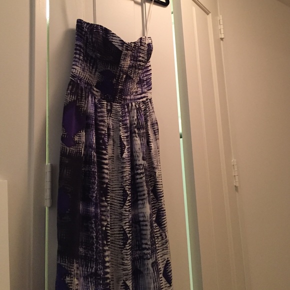 Parker Bayou Silk-Crepe Maxi Dress. Like New. S. - Picture 2 of 4