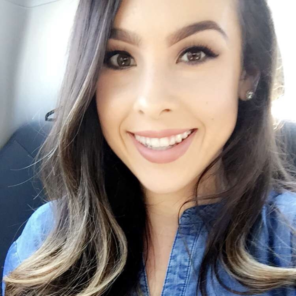 Meet your Posher, Jazmin