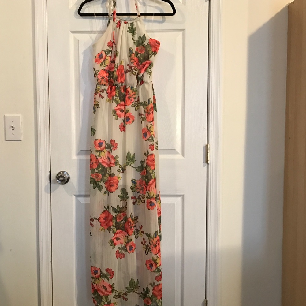 Floral maxi dress