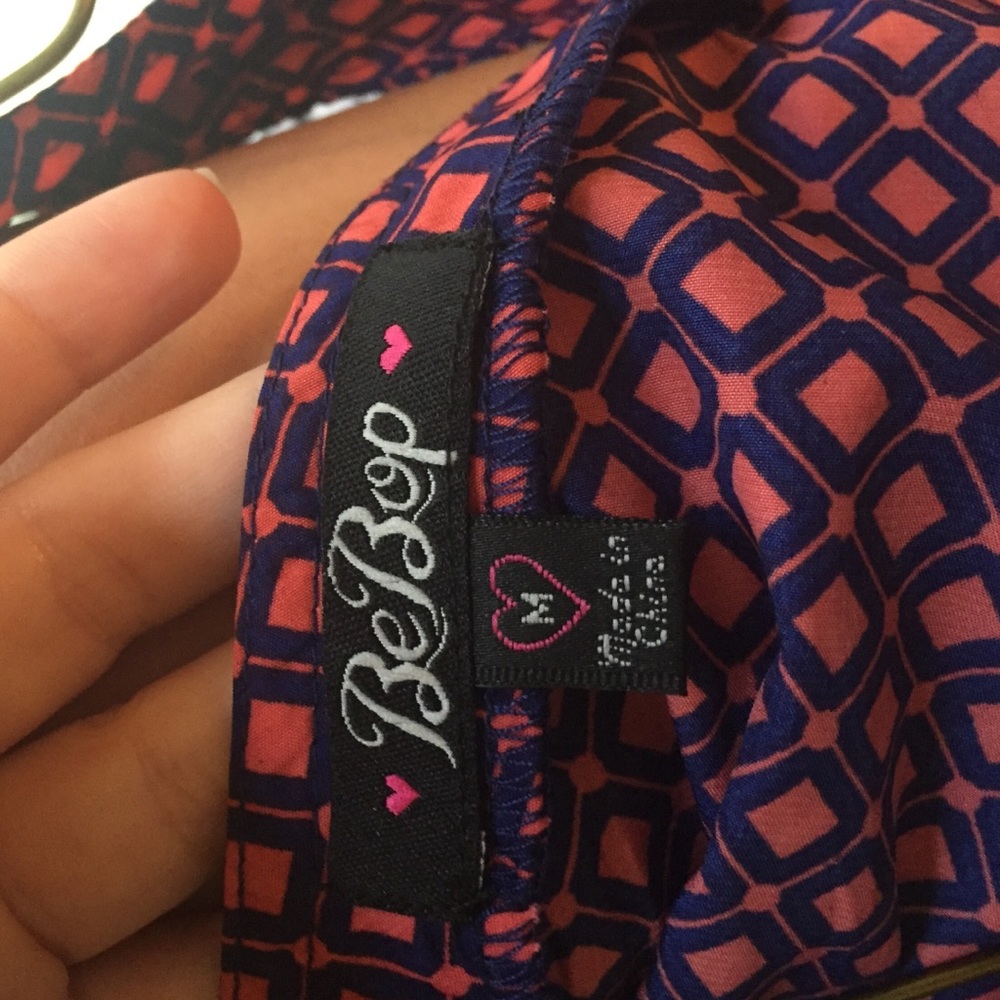 Patterned Dress - Picture 4 of 4