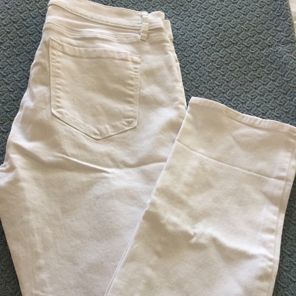 Loft Modern Straight White Jeans Size 30