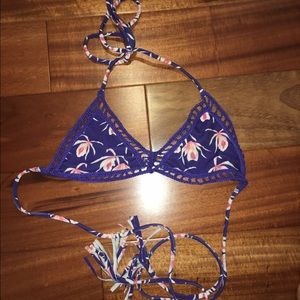 Acacia Andy blue island orchid bikini top