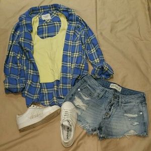 Small blue Abercrombie & Fitch plaid button up!