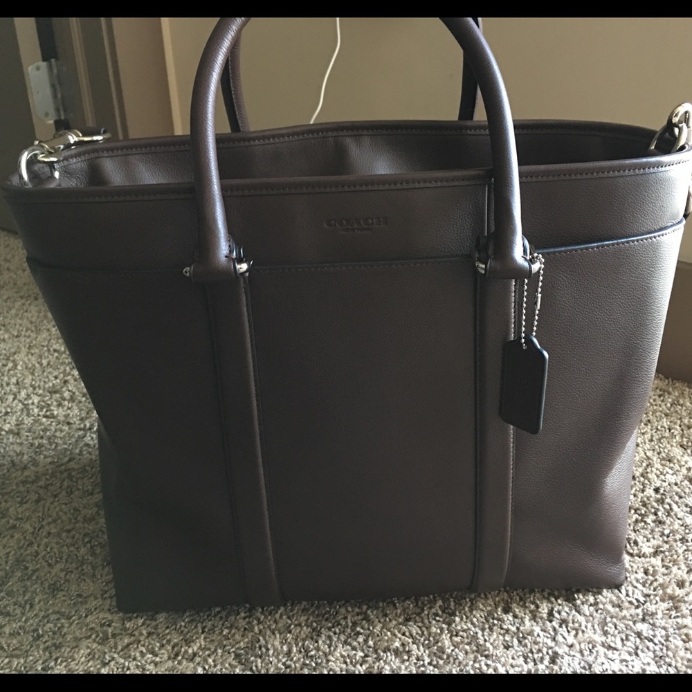 Coach Metropolitan Tote Mahogany Men's