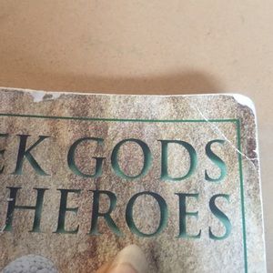 Meet your Posher, Mona