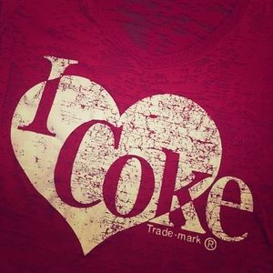 Red Coca-cola T-shirt