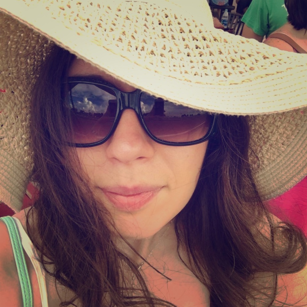 Meet your Posher, Tori