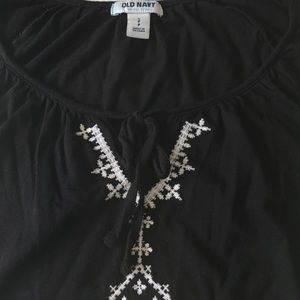 Old Navy Tops - Black & White Top Tribal Embroidered Southwest Old Navy Tops - Black & White Top Tribal Embroidered Southwest