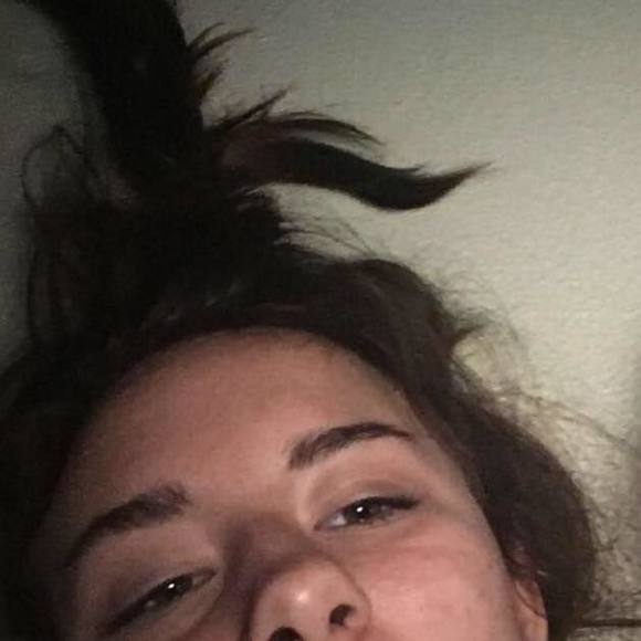 Meet your Posher, Kylee - Picture 1 of 1