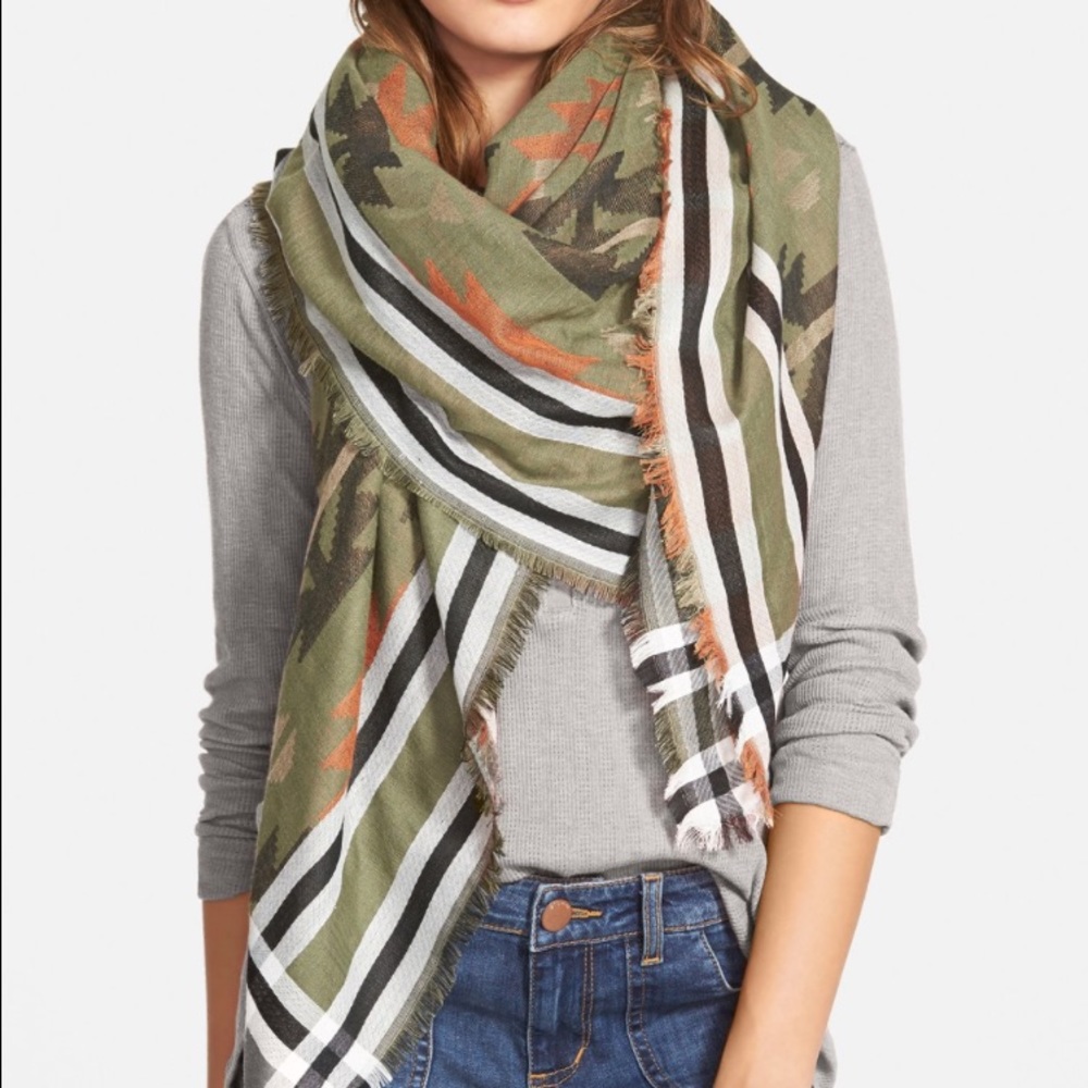 Nordstrom BP Southwest Scarf 🎉LAST CHANCE SALE