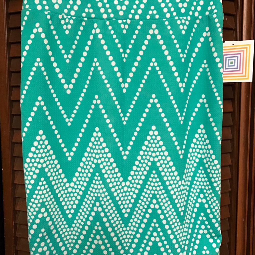 Lularoe Cassie