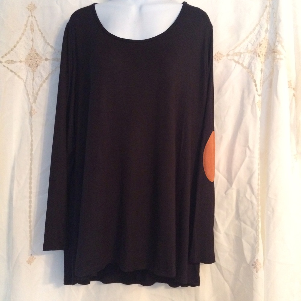 Black Long Sleeve Hi Lo Tunic Made in the USA
