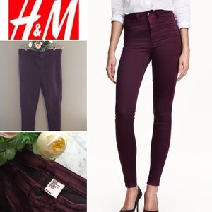 H&M- Size 32/32 Burgundy Jeggings.