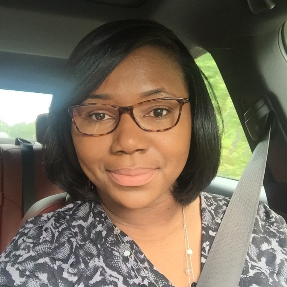 Meet your Posher, Shakeria