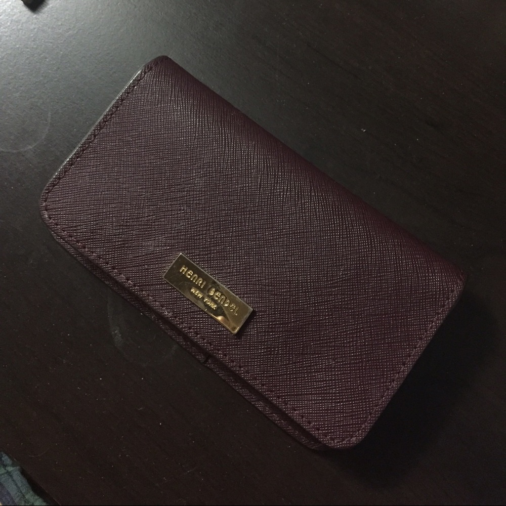 Henri Bendel iPhone 5 wallet