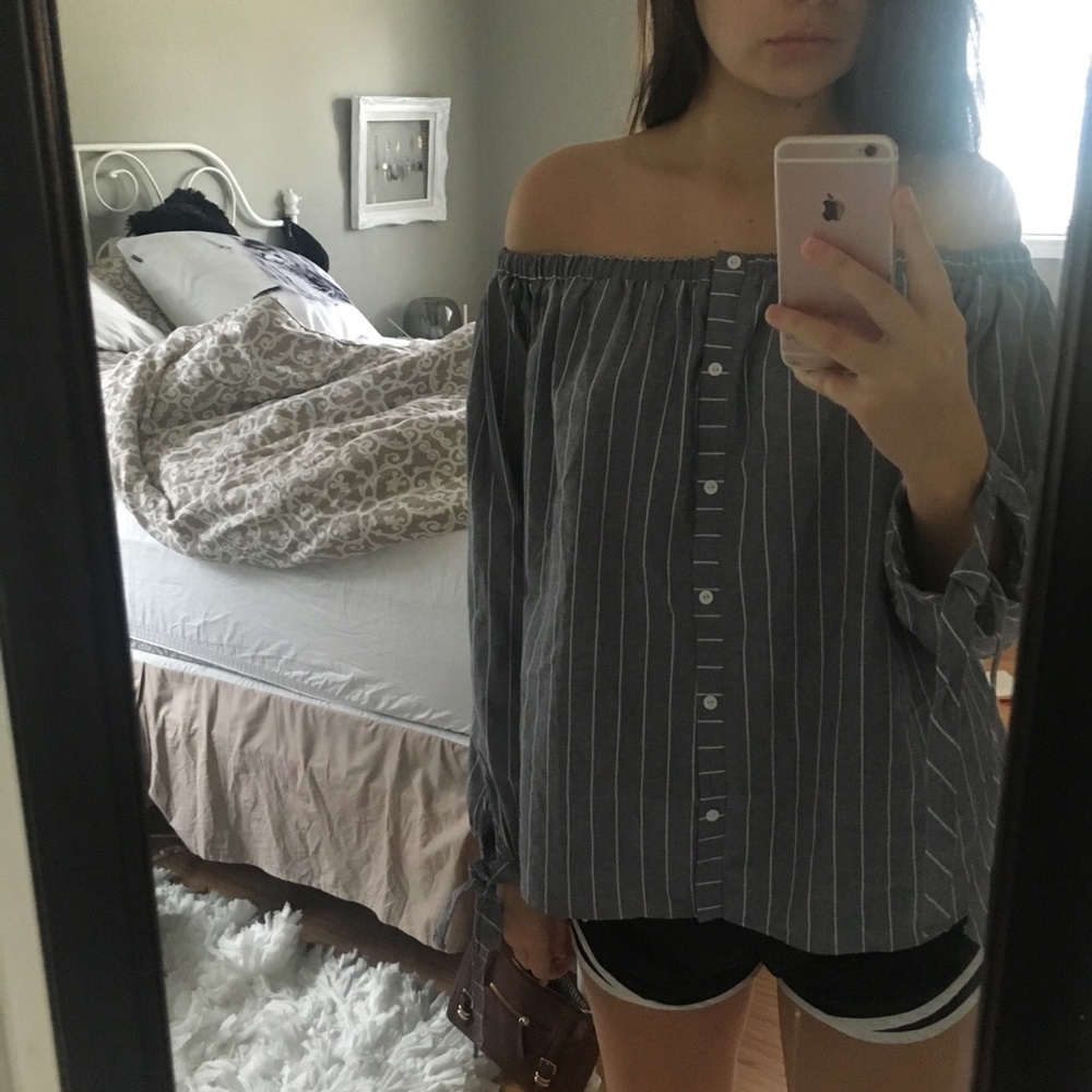 Nordstrom BP off the shoulder top.