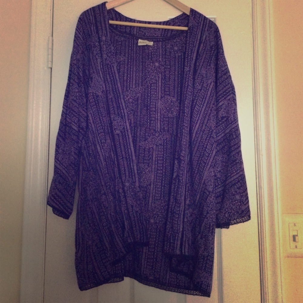 Roxy tunic