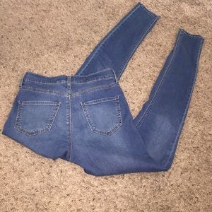 American Apparel high-wasted stretch skinny jeans!
