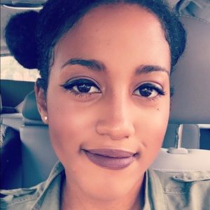 Meet your Posher, Halle