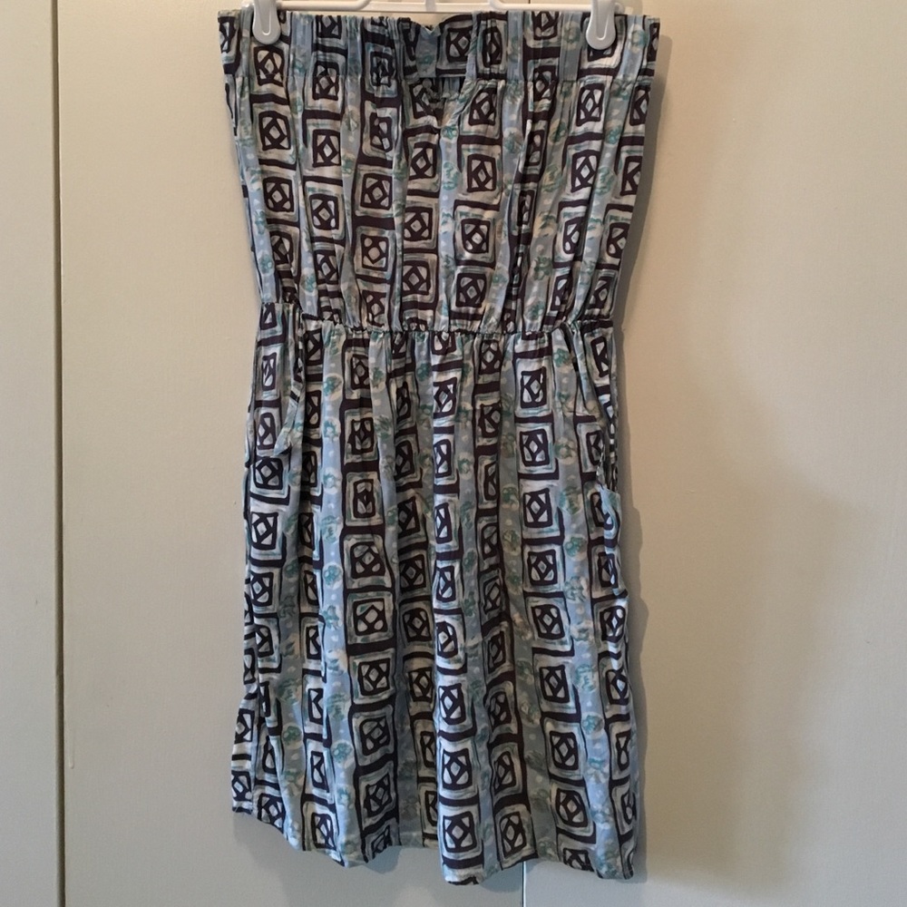 Blue Strapless Dress with Keyhole & Pockets