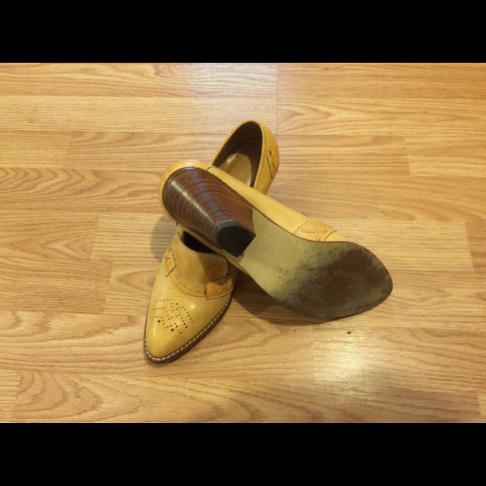 🌾Brazilian Made Loafers 🌾 - Picture 2 of 4