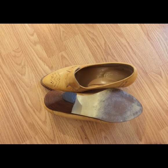 🌾Brazilian Made Loafers 🌾 - Picture 4 of 4