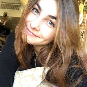 Meet your Posher, Madeline