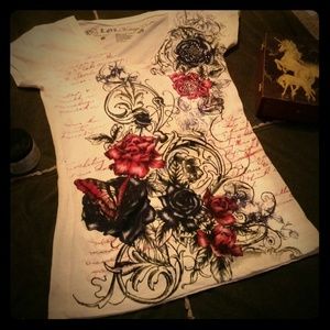 Last Chance!!!! Lovely vintage shirt. NWOT