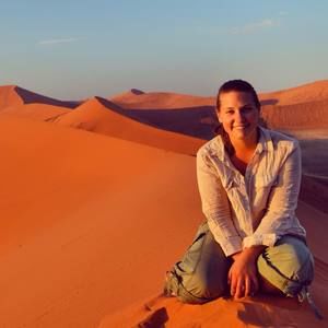 Meet your Posher, Stephanie