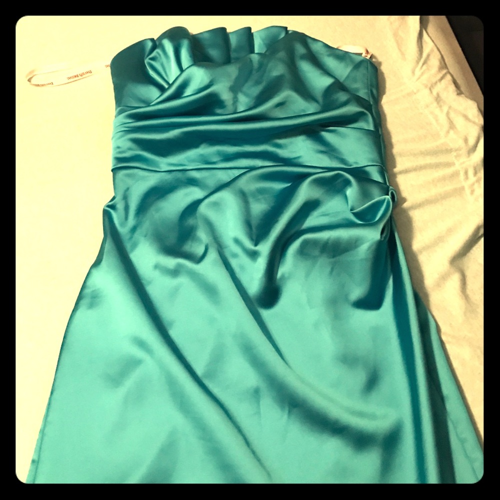 Size 8 David's Bridal bridesmaid/cocktail dress