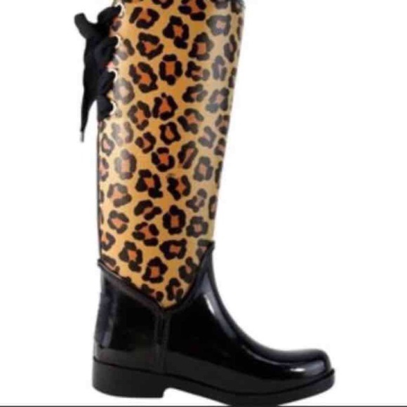 Coach boots size6 B NWOT - Picture 2 of 4