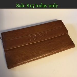 America Perry Ellis Brown Leather Full Wallet