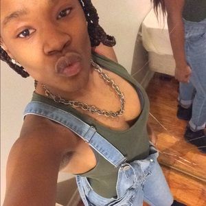 Meet your Posher, Tara