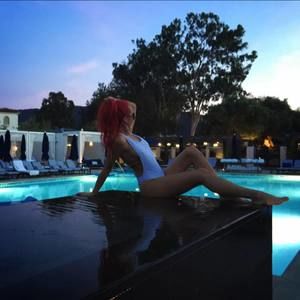 Meet your Posher, Hannah