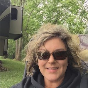 Meet your Posher, Tracy