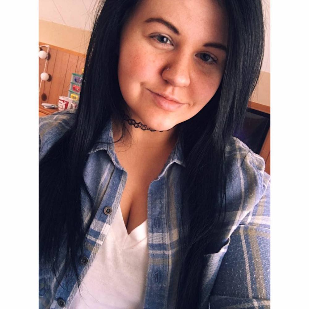 Meet your Posher, Mikaela