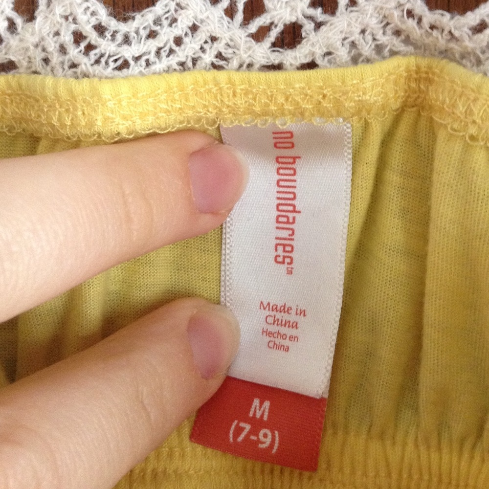 Lace Detail Tank - Picture 4 of 4