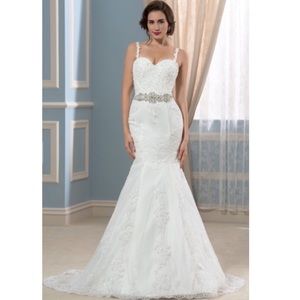 Vintage Trumpet Style Wedding Gown