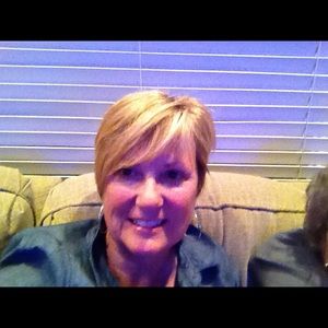 Meet your Posher, Gail