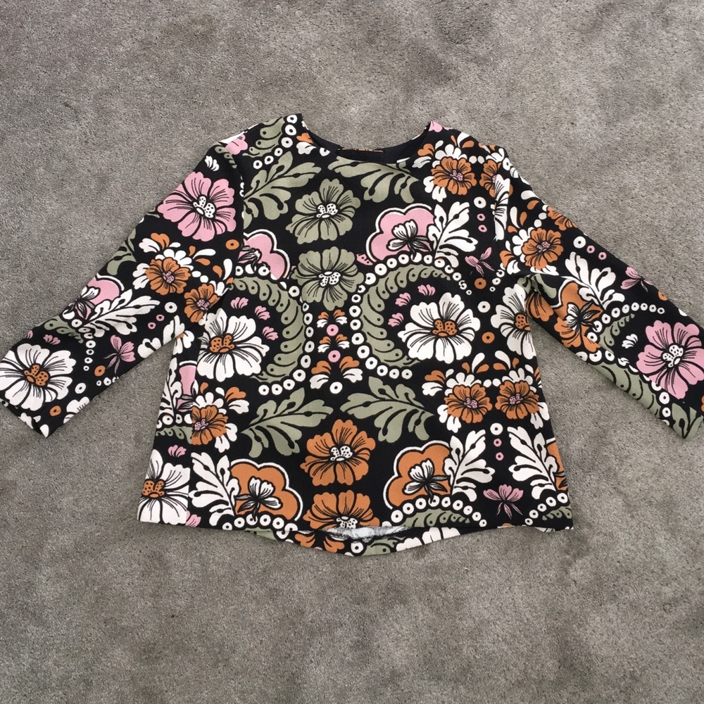 H&M floral shirt
