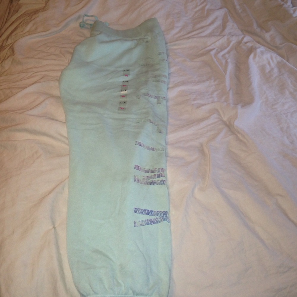NWT PINK Capri sweat pants