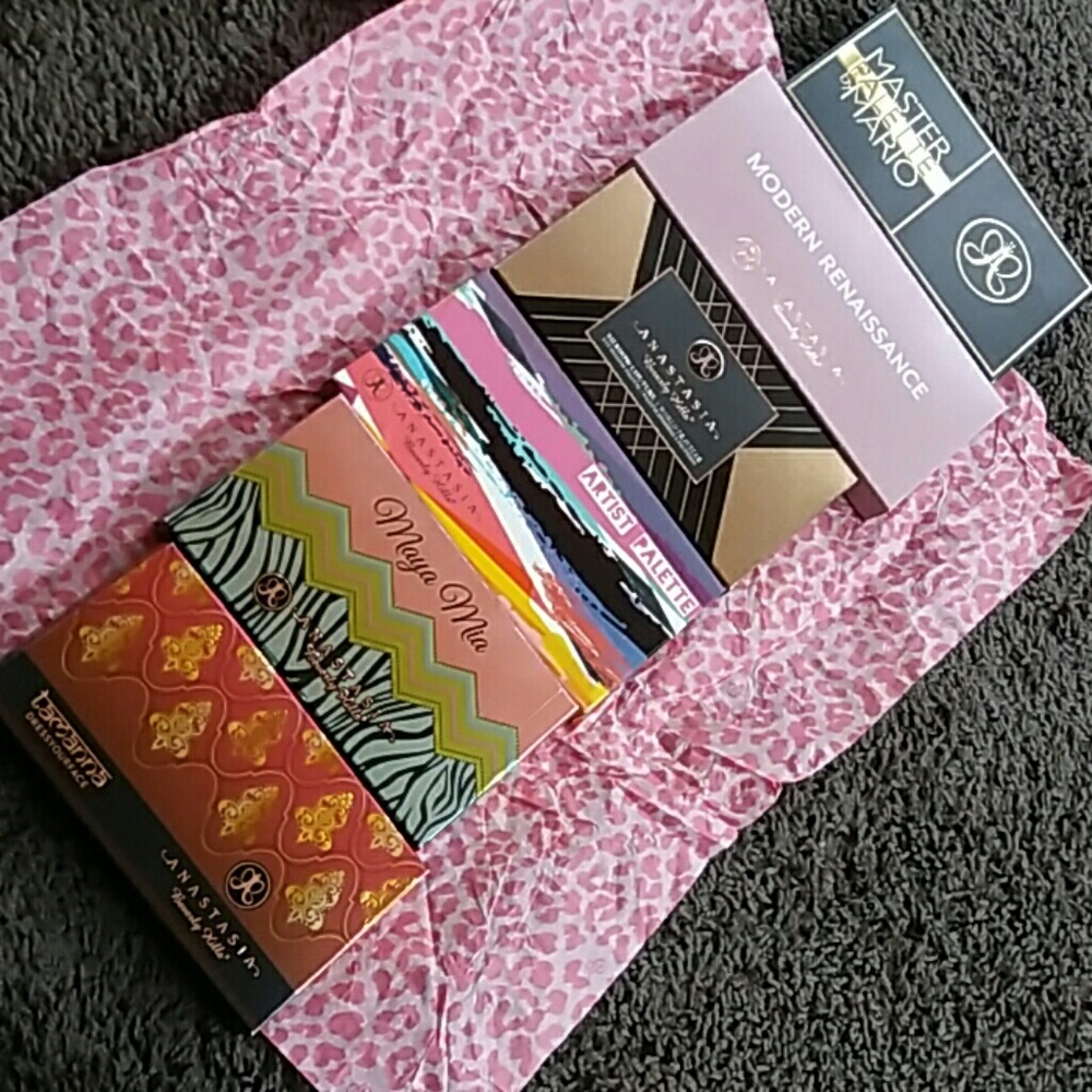 ABH limited edition palette bundle (6) - Picture 1 of 4