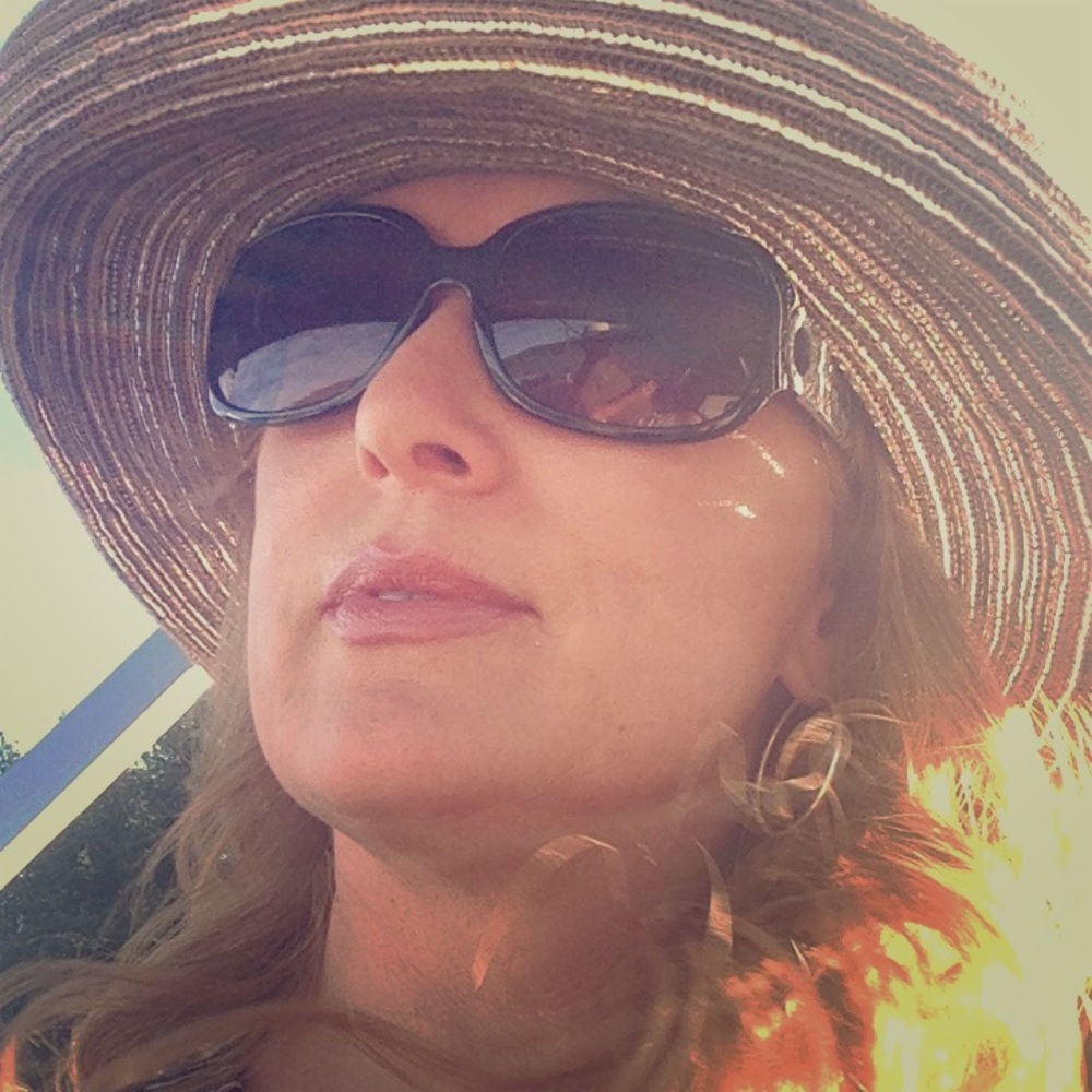 Meet your Posher, Denise