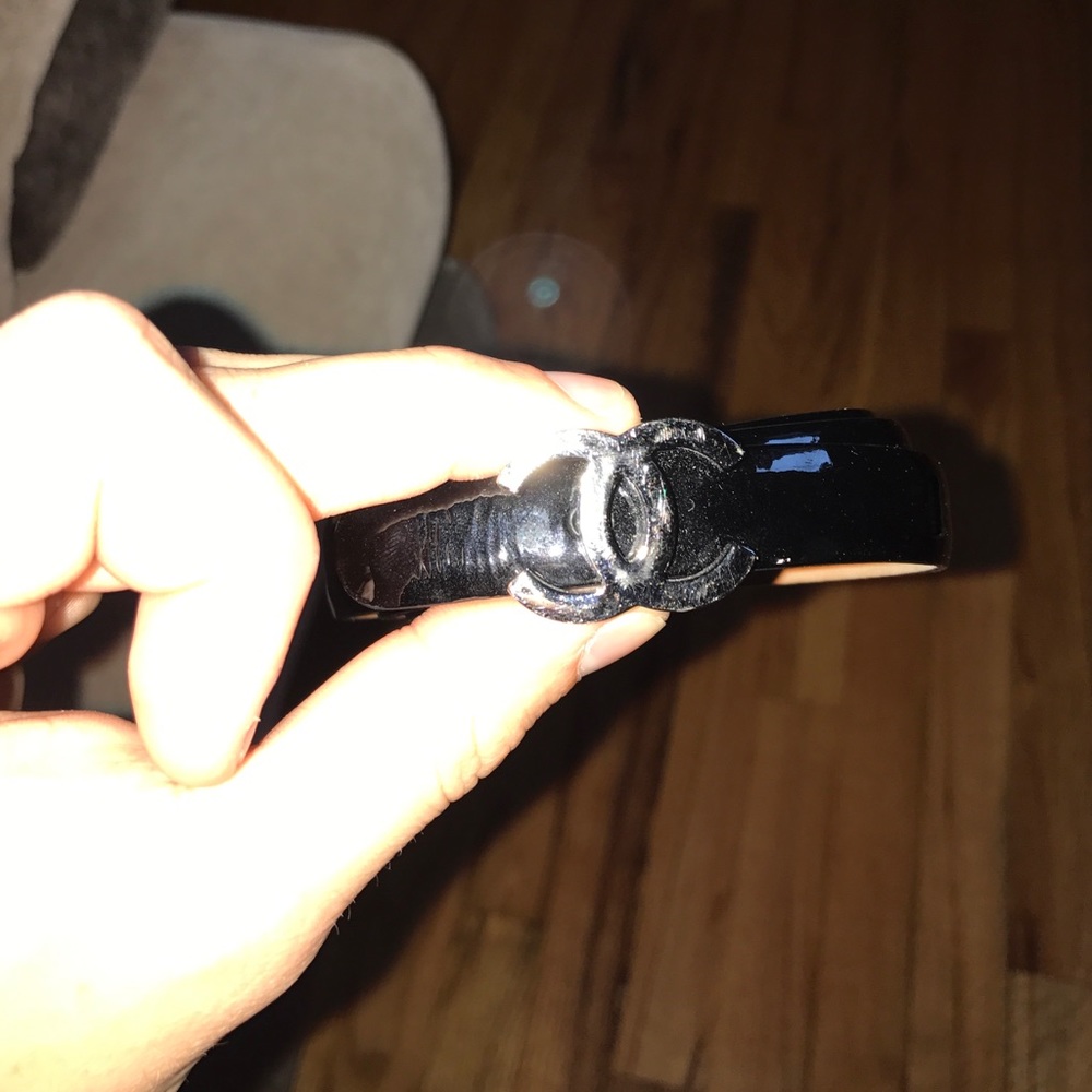 Chanel belt size 42 Patent Leather
