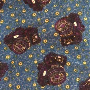 *48 hr SALE* LuLaRoe OS Camera Leggings-Never Worn