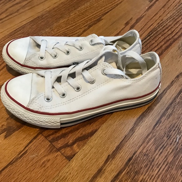 Converse Other - 🚫SOLD🚫Kids Converse Sz 2 Great Condition!!!!
