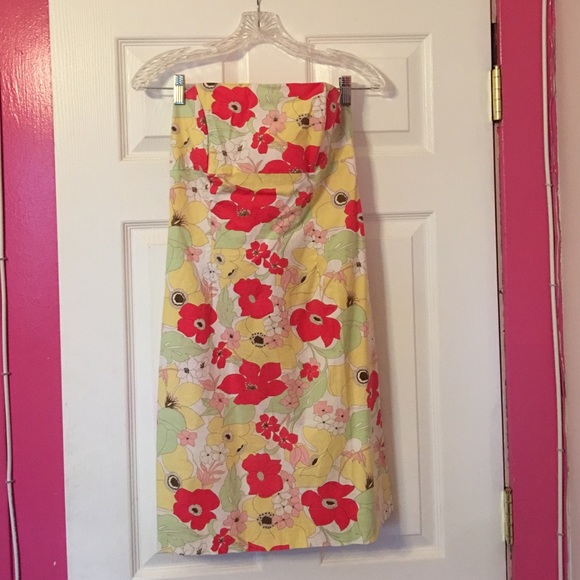 Dresses & Skirts - Floral summer dress