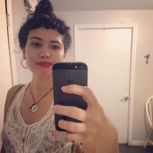 Meet your Posher, Christine