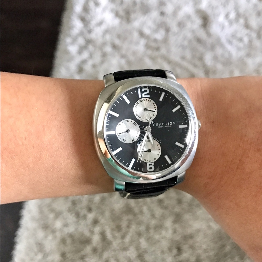 Kenneth Cole Reaction Watch w/ black strap