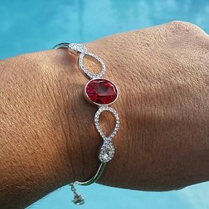 Swarovski Miles Bangle Siam /Cry M